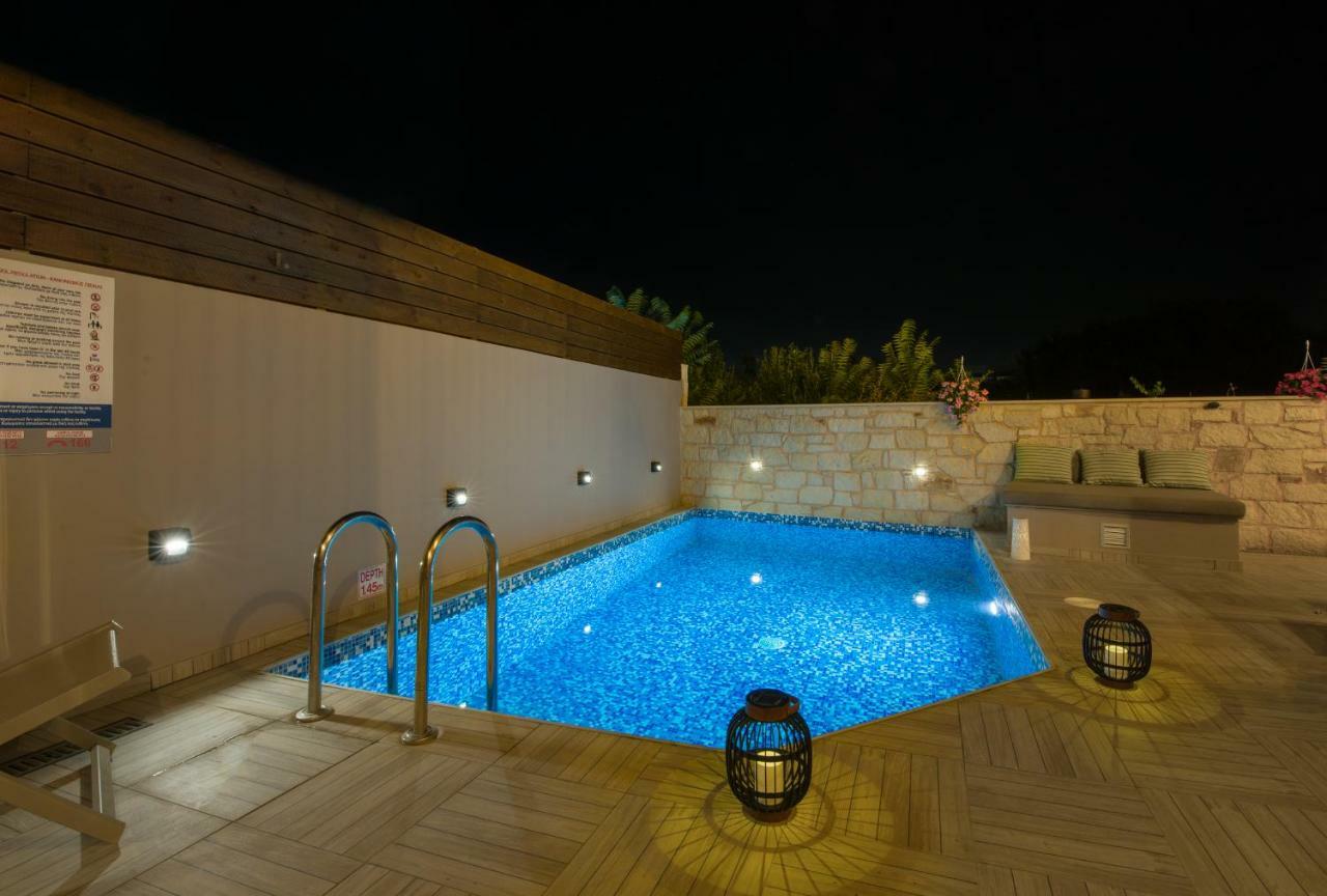 Villa Sirocos Stalos Exterior photo