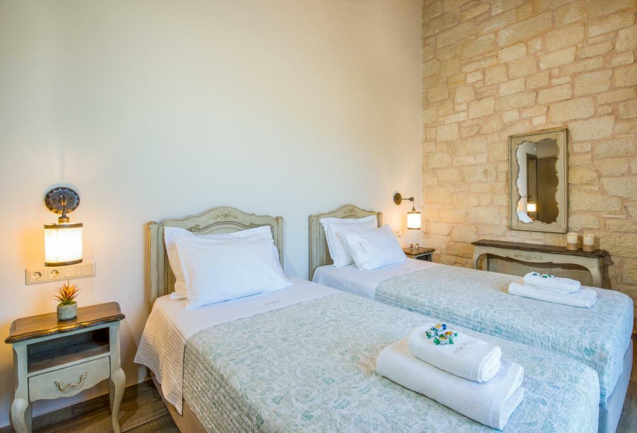 Villa Sirocos Stalos Exterior photo